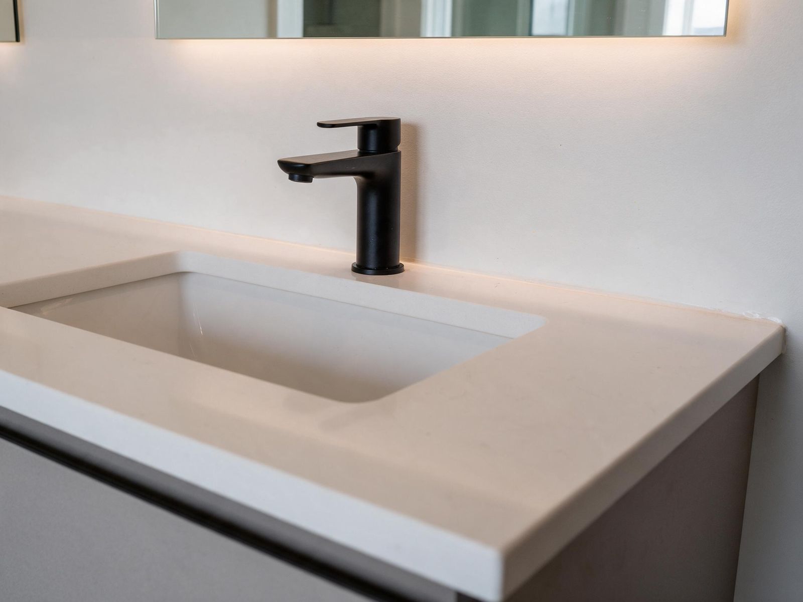 Bathroom Vanity in Edmonton: countertop and sink